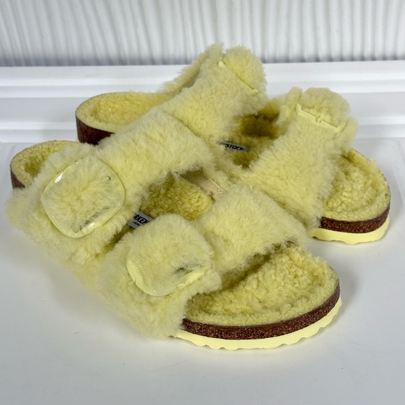 BIRKENSTOCK ARIZONA GENUINE SHEARLING. SIZE 9-9.5 WOMEN - Picture 6 of 6